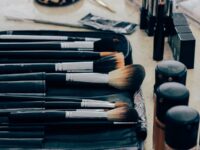 Macam-Macam Kuas Makeup dan Fungsinya - Brush Makeup