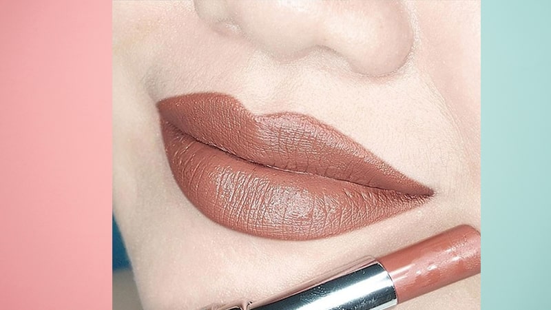 Warna Lipstik yang Cocok untuk BIbir Hitam - Wardah Intense Matte Lipstick shade Easy Brownie
