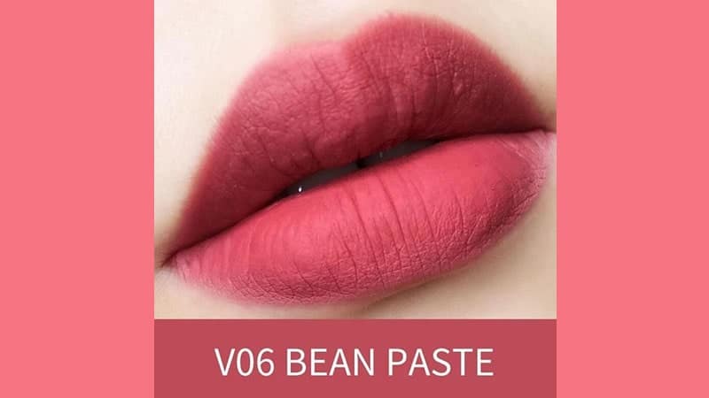 Warna Lipstik Focallure yang Bagus - Ultra Matte Lipstain V06 Bean Paste